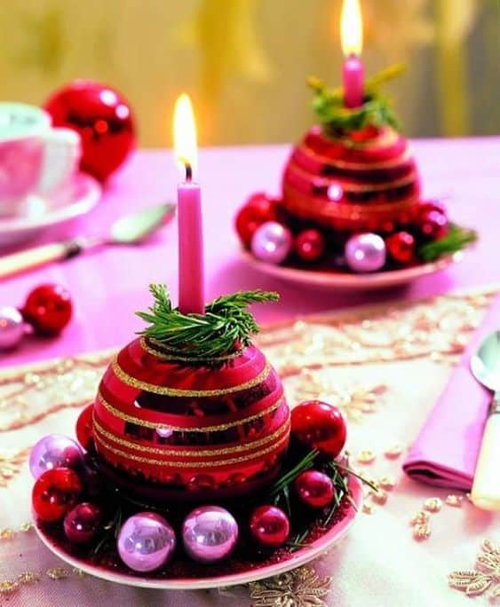 decoracion hecha con bolas navidenas antiguas 4