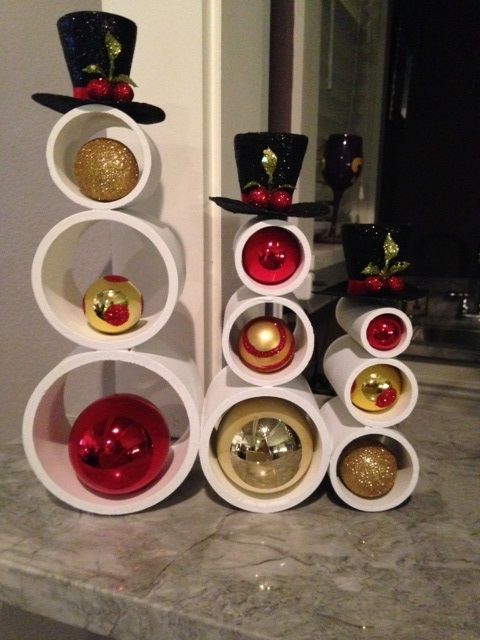 decoracion navidena hecha con tubos 6