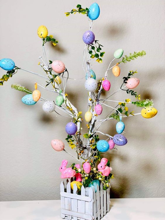 decoracion de pascua con ramas de arboles huevos 6