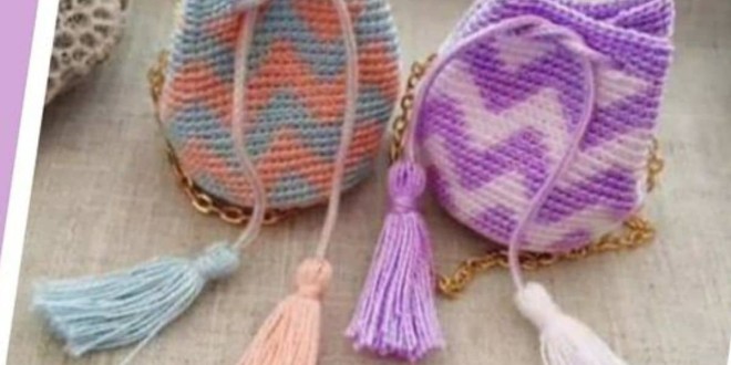 mini bolsos crochet con graficos 10